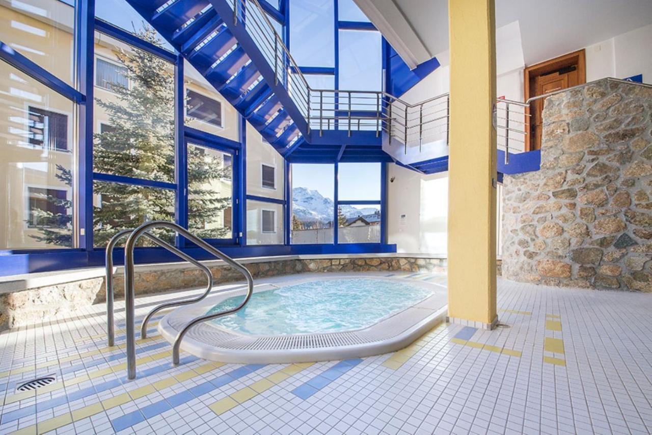 42M2 Alpenschick Mit Balkon, Ausblick, Pool - E405 Διαμέρισμα Σεντ Μόριτζ Εξωτερικό φωτογραφία